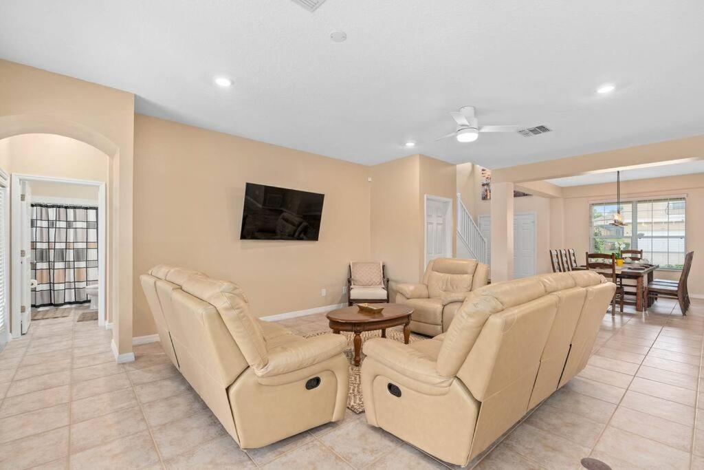 Lakeview W/8 Bedroom 5 Kingsuite 3 Miles To Disney Кисими Екстериор снимка